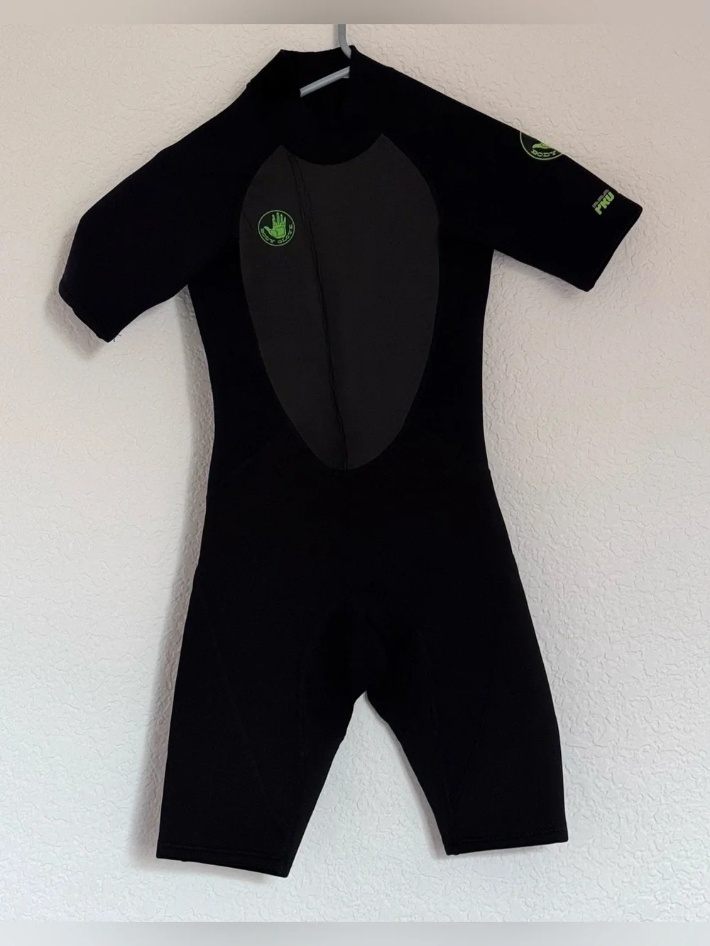 Body Glove Pro3 Kids Black Shorty Wetsuit with Green Logo